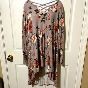 Torrid 4 super soft floral tunic